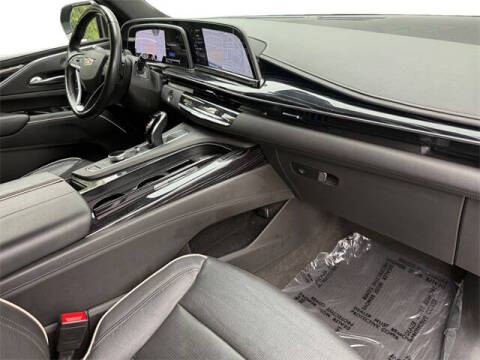 2023 Cadillac Escalade ESV Sport