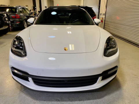 2018 Porsche Panamera