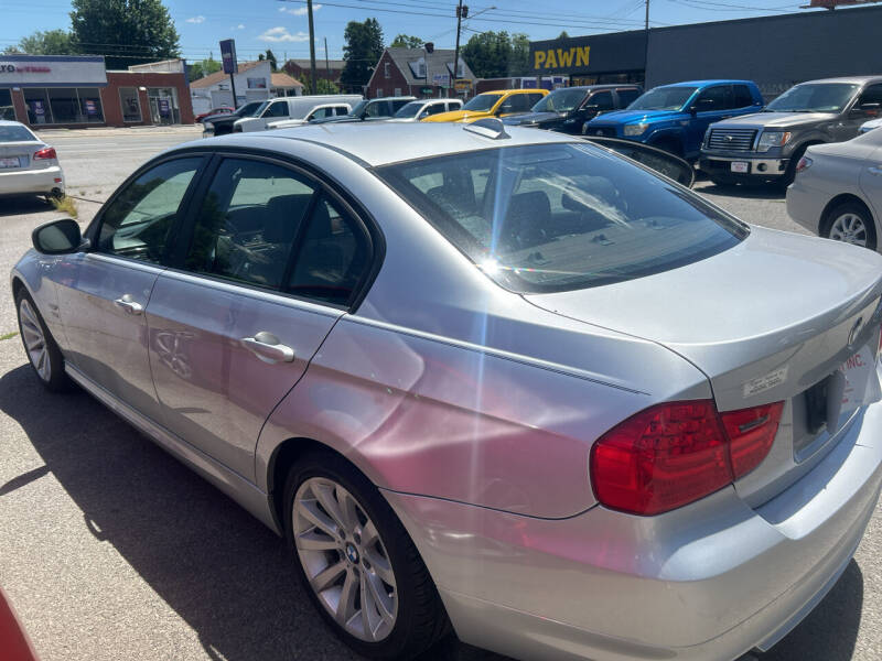 2011 BMW 3 Series 328i xDrive