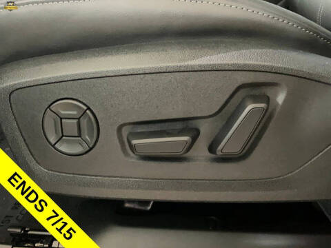 2025 Audi Q6 e-tron Premium