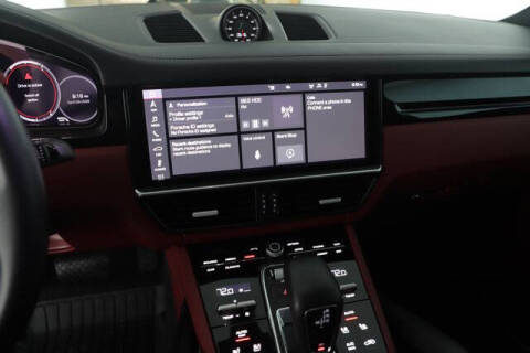 2021 Porsche Cayenne Coupe