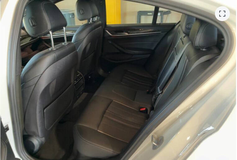 2018 BMW 5 Series 540i