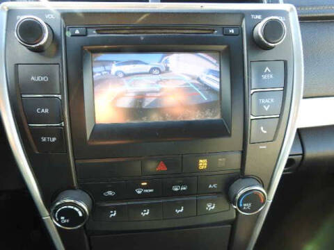 2015 Toyota Camry SE