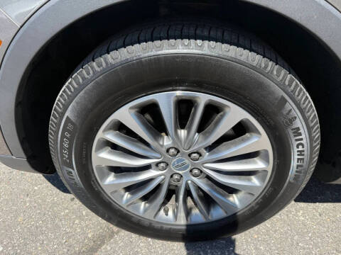 2017 Lincoln MKX Select