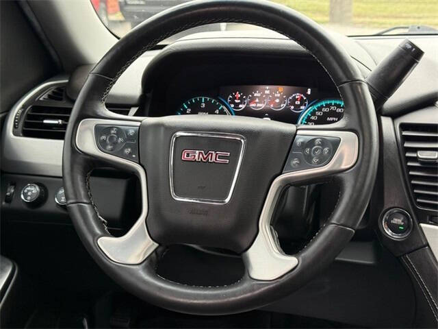 2017 GMC Yukon XL SLT