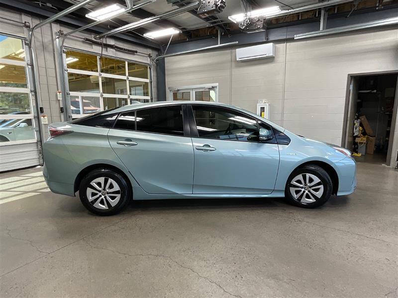 2016 Toyota Prius Two Eco