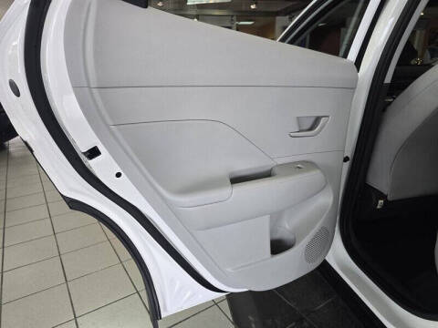 2024 Hyundai Kona SE