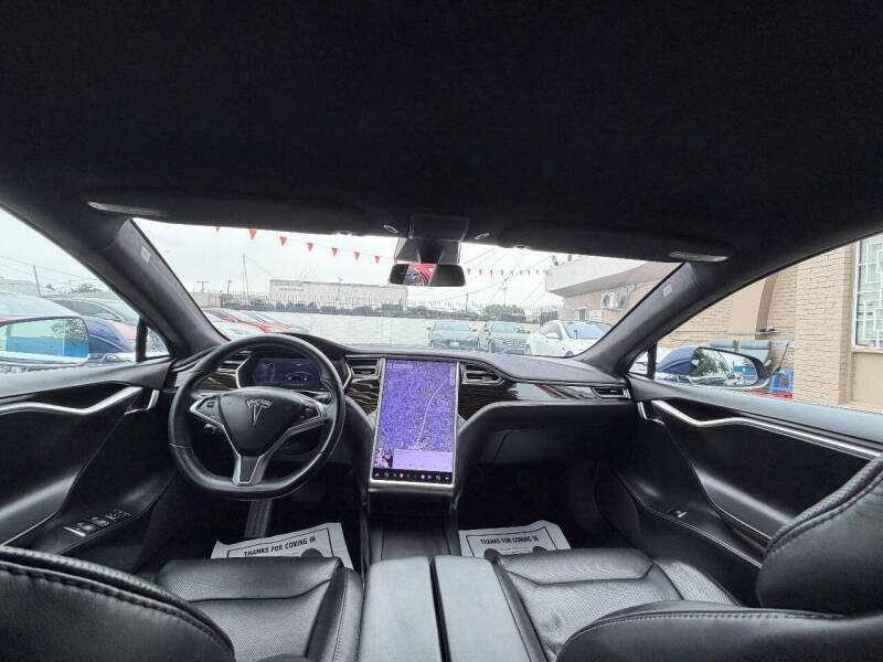 2016 Tesla Model S 90D