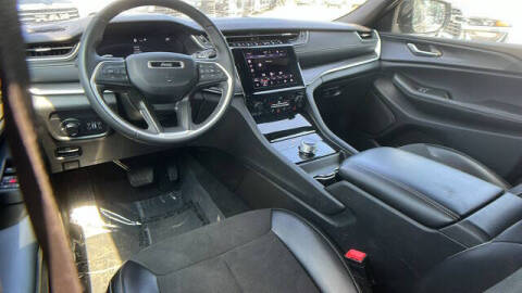 2024 Jeep Grand Cherokee L Altitude