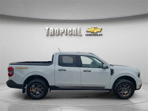 2023 Ford Maverick Lariat