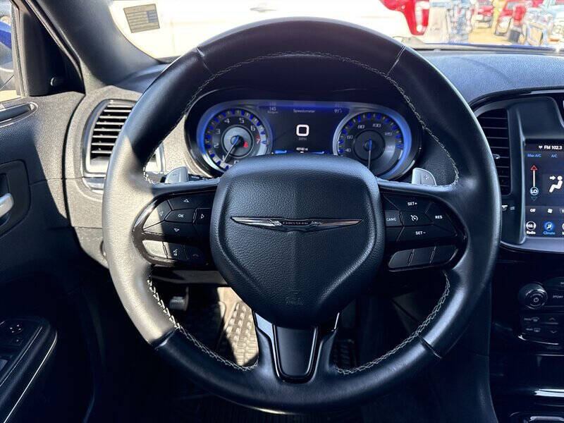 2018 Chrysler 300 S