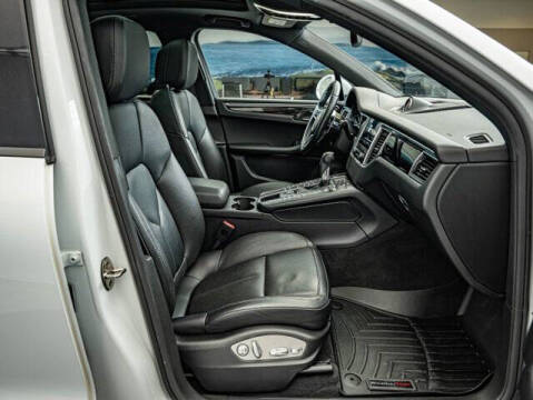 2018 Porsche Macan