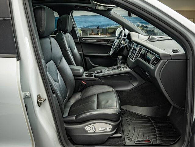 2018 Porsche Macan