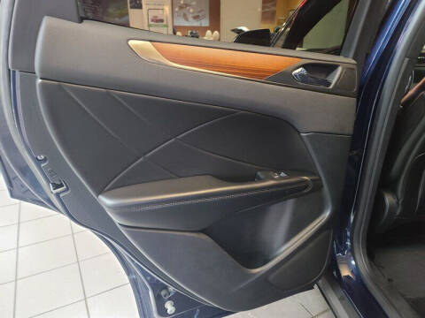 2017 Lincoln MKC Select