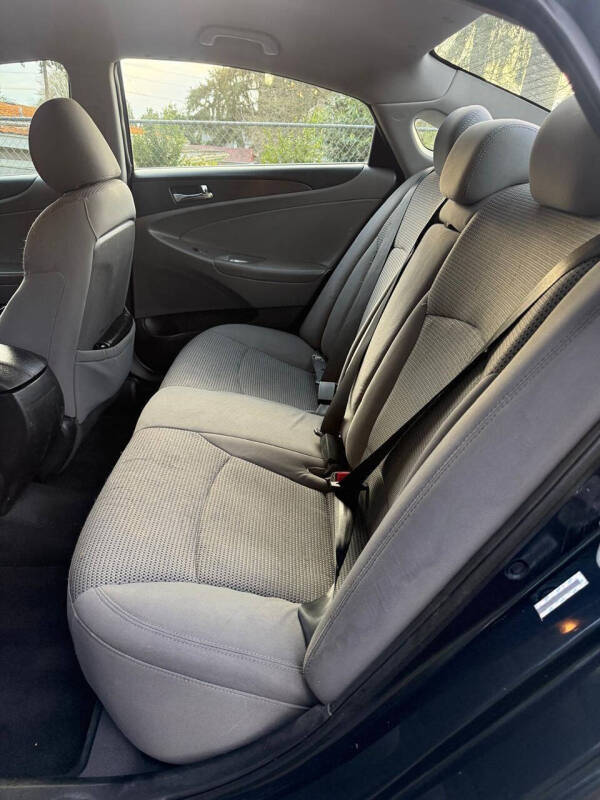 2011 Hyundai Sonata GLS