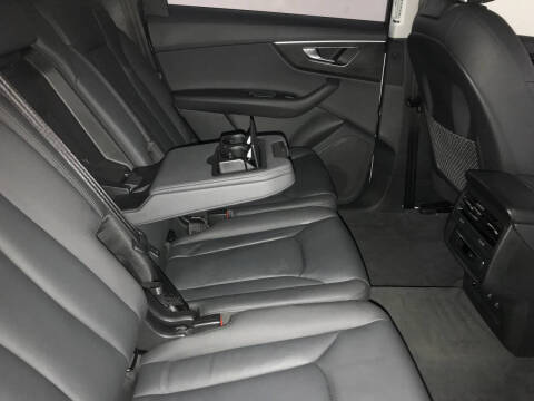 2022 Audi Q7 quattro Premium 45 TFSI