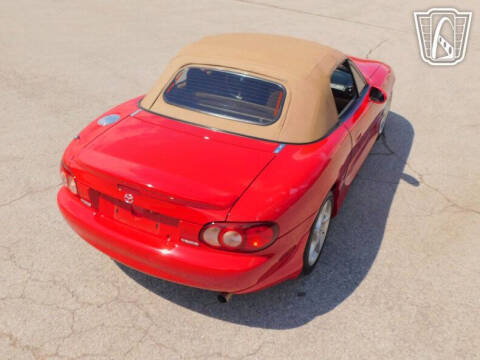 2002 Mazda MX-5 Miata LS