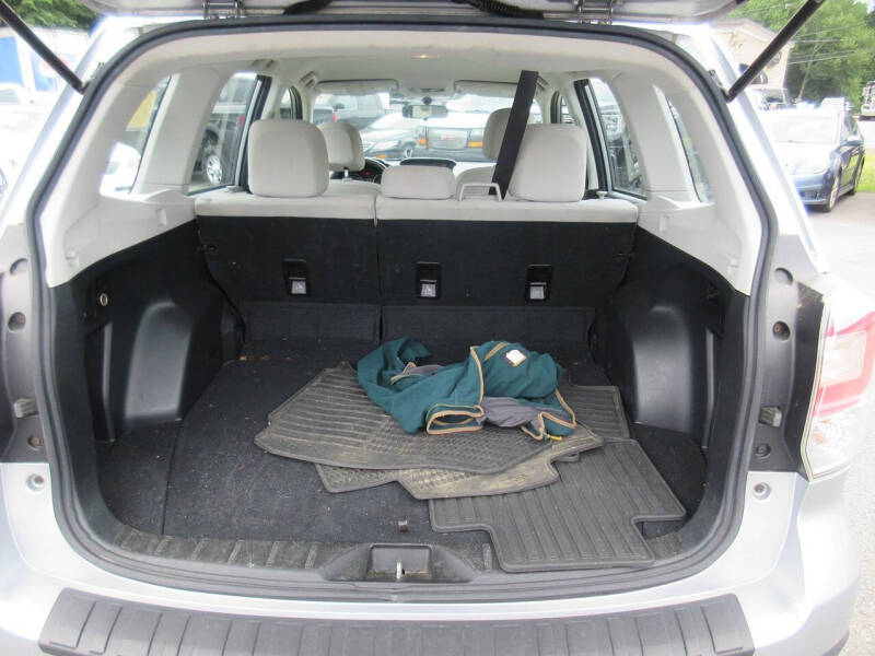 2017 Subaru Forester 2.5i