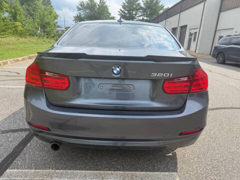 2015 BMW 3 Series 320i