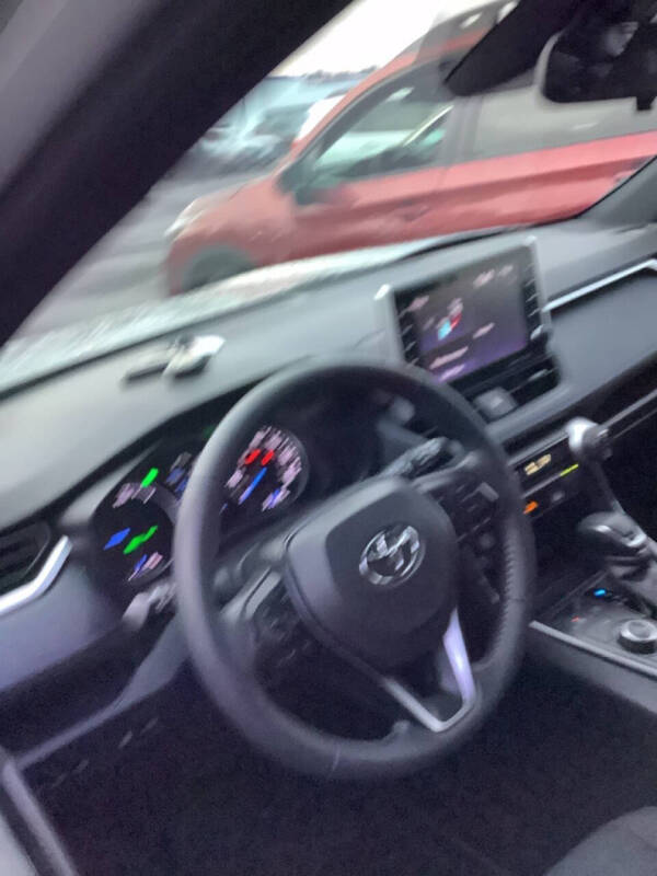 2022 Toyota RAV4 Hybrid SE