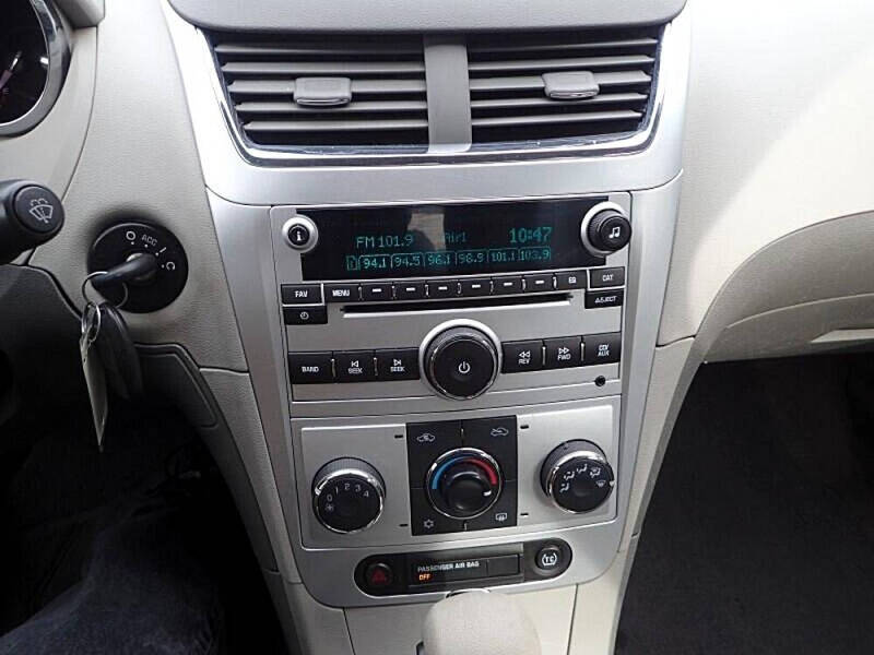 2011 Chevrolet Malibu LS