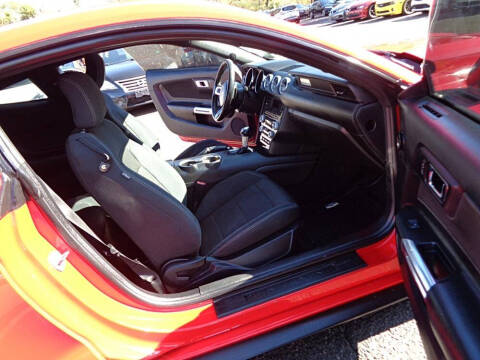 2015 Ford Mustang V6