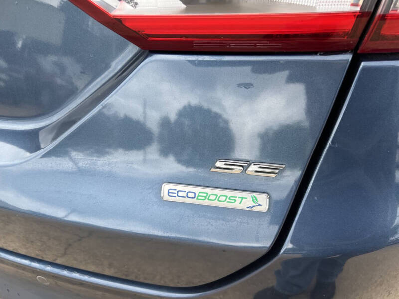 2018 Ford Fusion SE