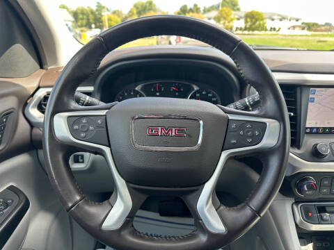 2021 GMC Acadia SLT