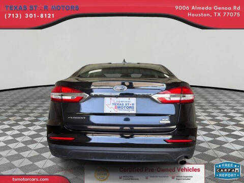 2020 Ford Fusion SE