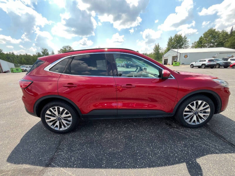 2022 Ford Escape Titanium