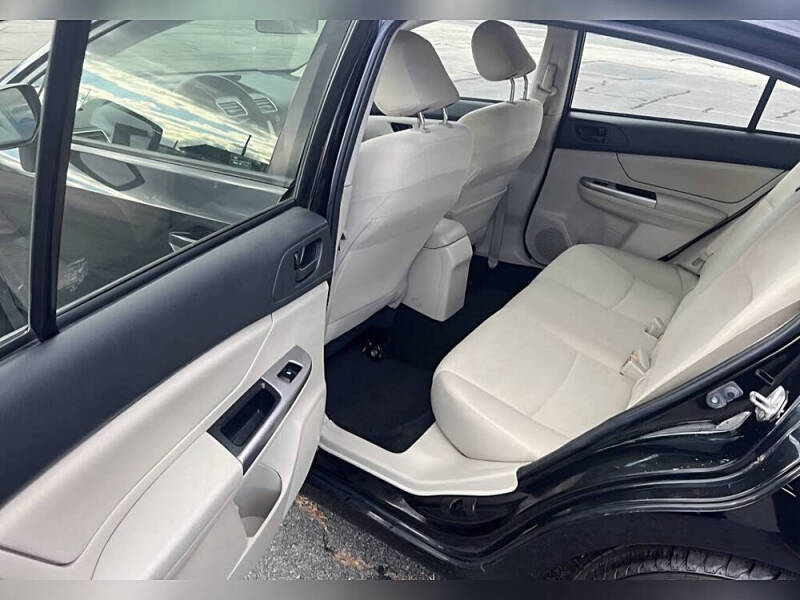 2012 Subaru Impreza 2.0i