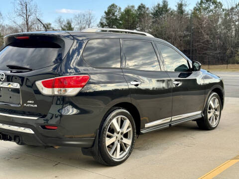 2015 Nissan Pathfinder Platinum