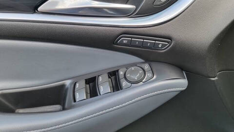 2022 Buick Enclave Premium