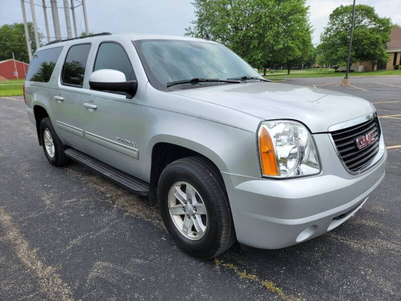 2012 GMC Yukon XL for sale at Tremont Car Connection in Tremont IL