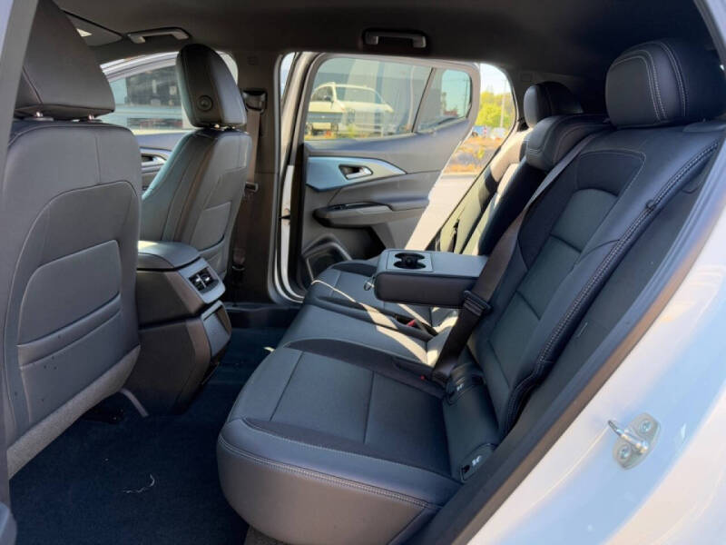 2024 Chevrolet Equinox EV LT