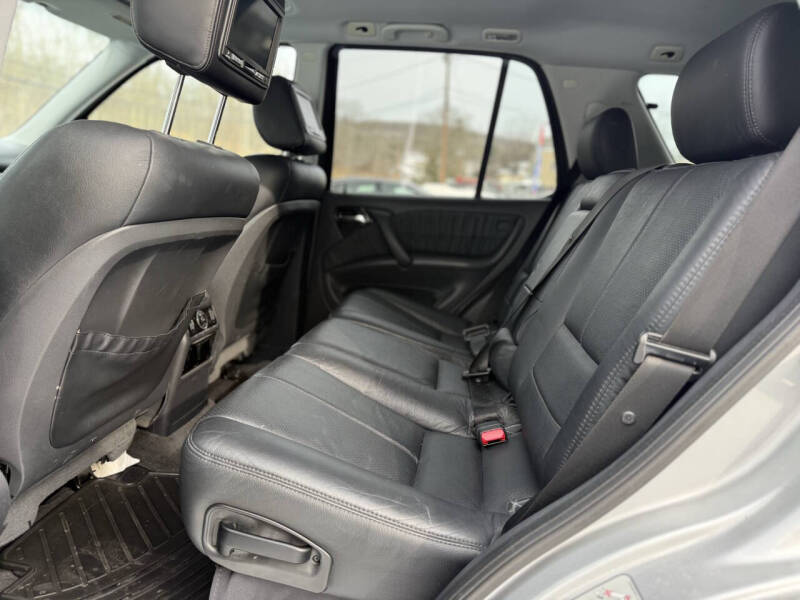 2005 Mercedes-Benz M-Class ML 500