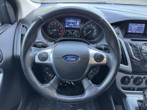 2012 Ford Focus SE