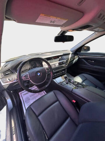 2013 BMW 5 Series 528i
