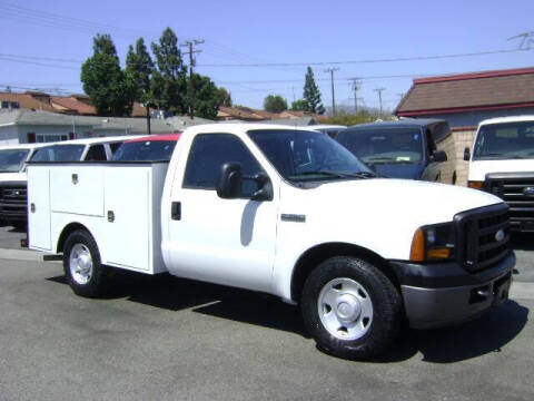 2006 Ford F-350 Super Duty XL