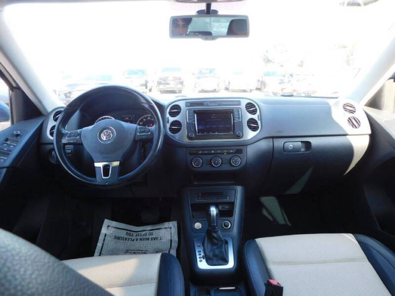 2017 Volkswagen Tiguan 2.0T Wolfsburg Edition