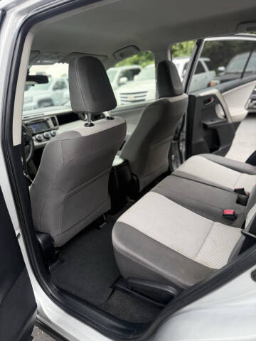 2014 Toyota RAV4 LE