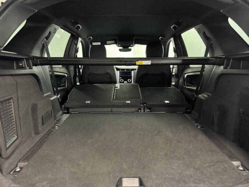 2022 Land Rover Discovery Sport P250 SE R-Dynamic