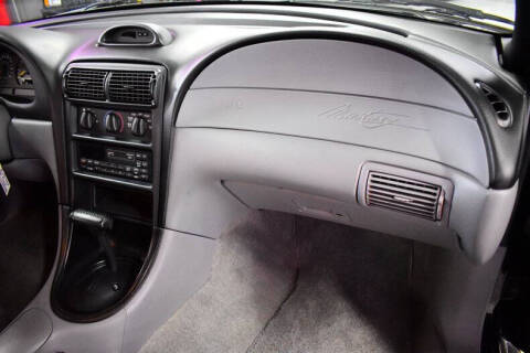 1995 Ford Mustang