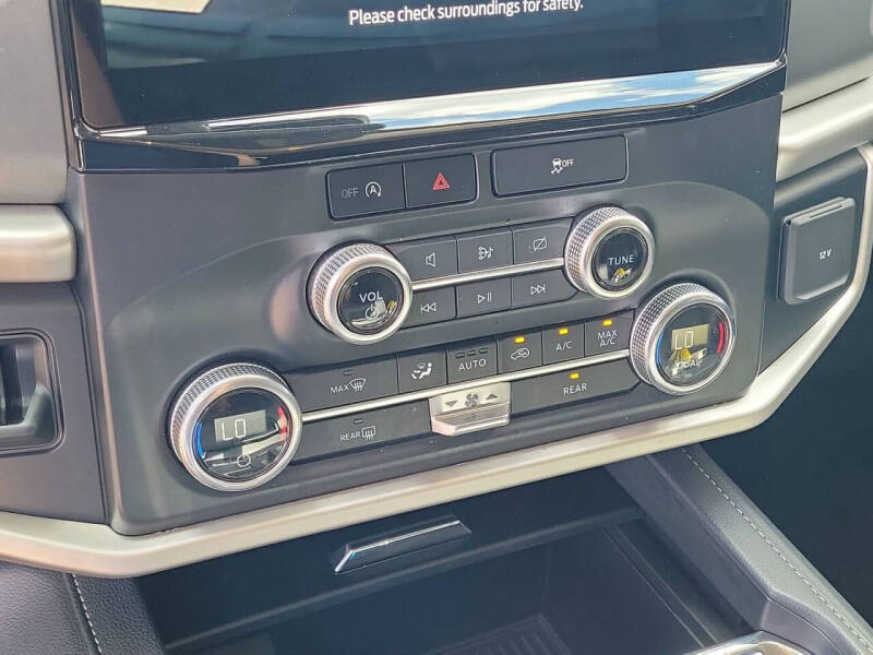 2023 Ford Expedition XLT
