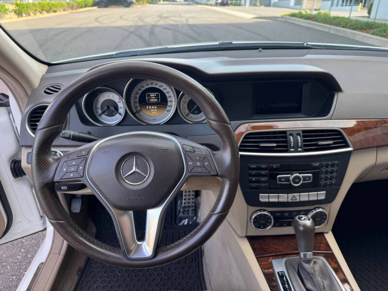 2012 Mercedes-Benz C-Class C 250 Luxury