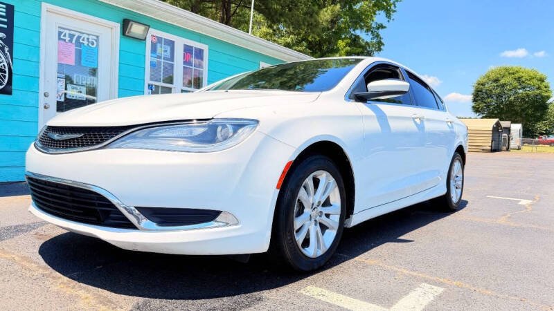 2017 Chrysler 200 Limited Platinum