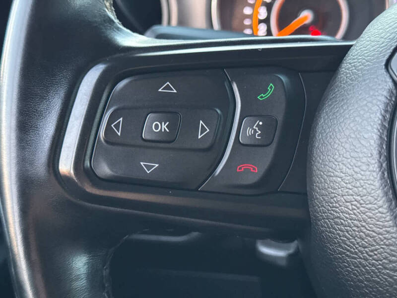 2022 Jeep Gladiator Sport S