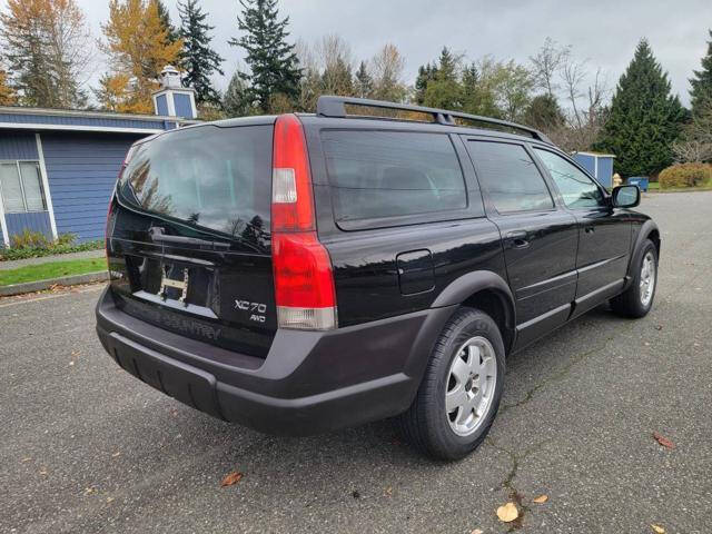 2004 Volvo XC70