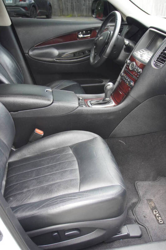 2016 Infiniti QX50