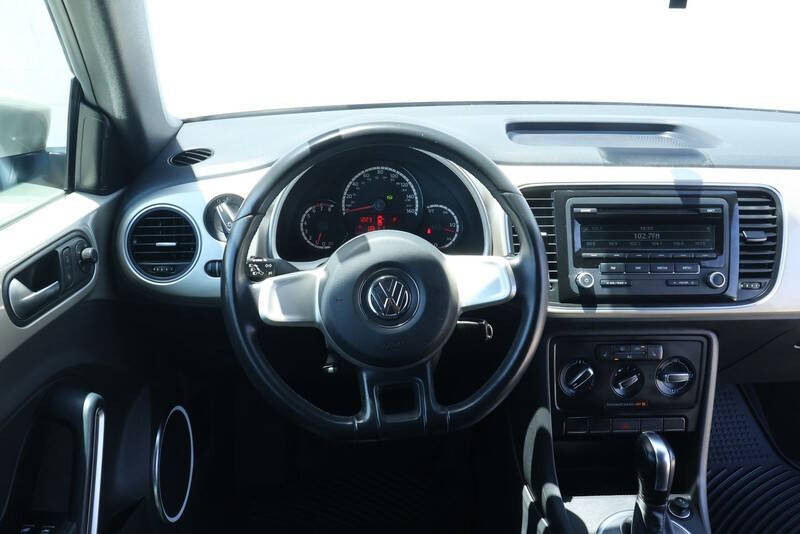 2013 Volkswagen Beetle Convertible